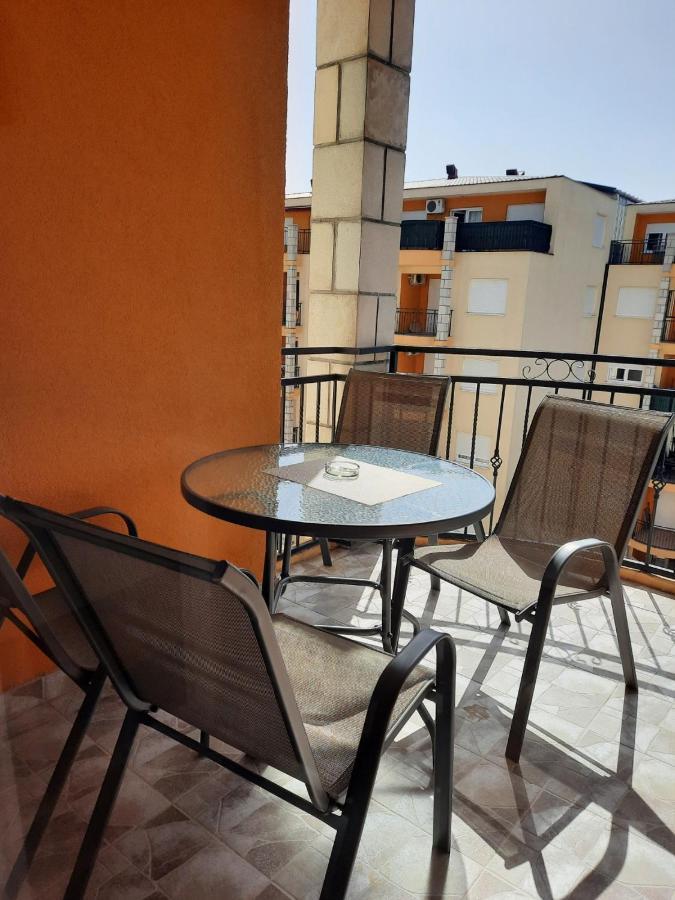 Apartman Natasha Требинье Экстерьер фото